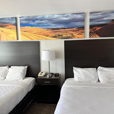 Clarion Pointe Winslow I-40 エクステリア 写真