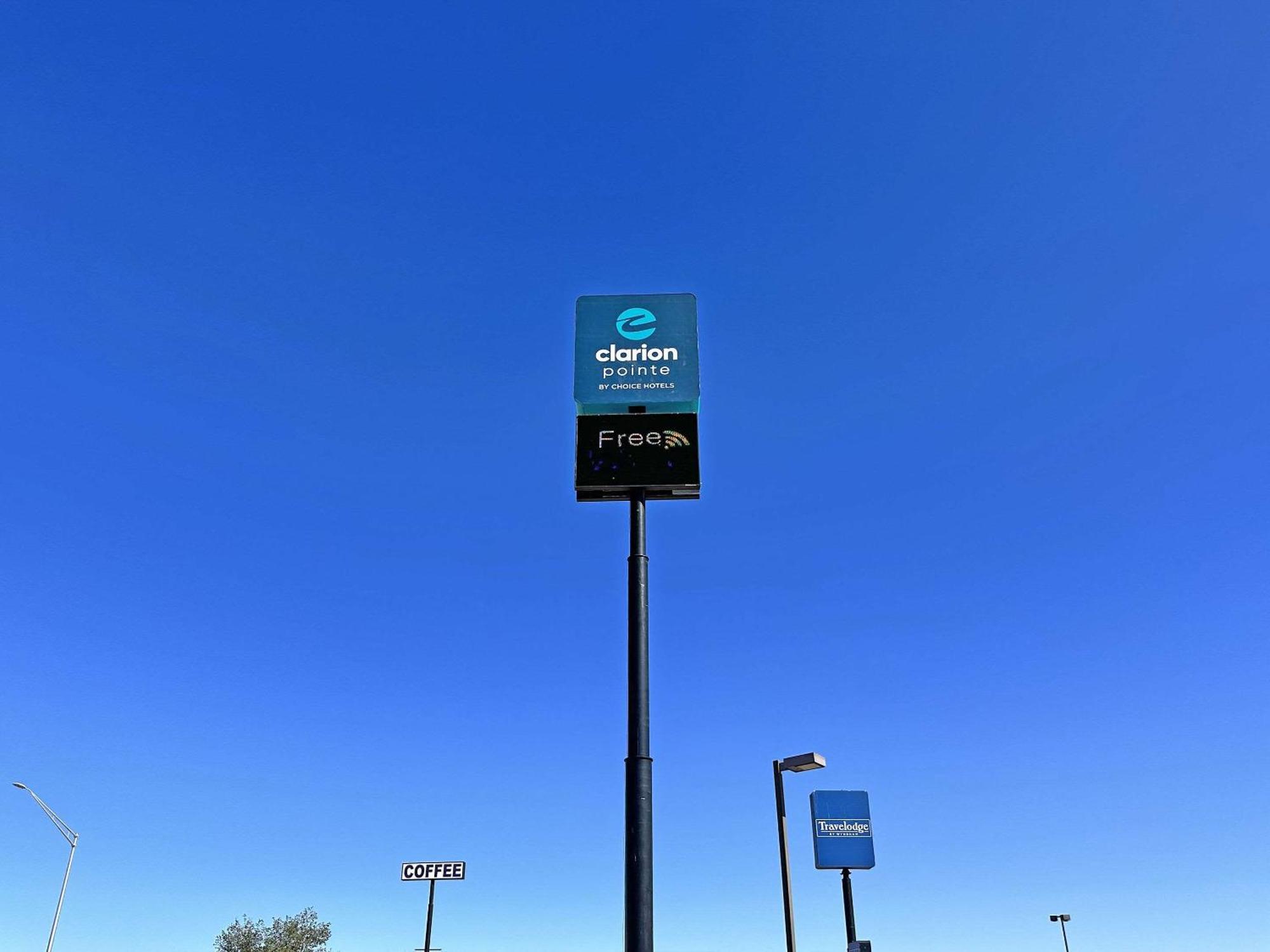 Clarion Pointe Winslow I-40 エクステリア 写真