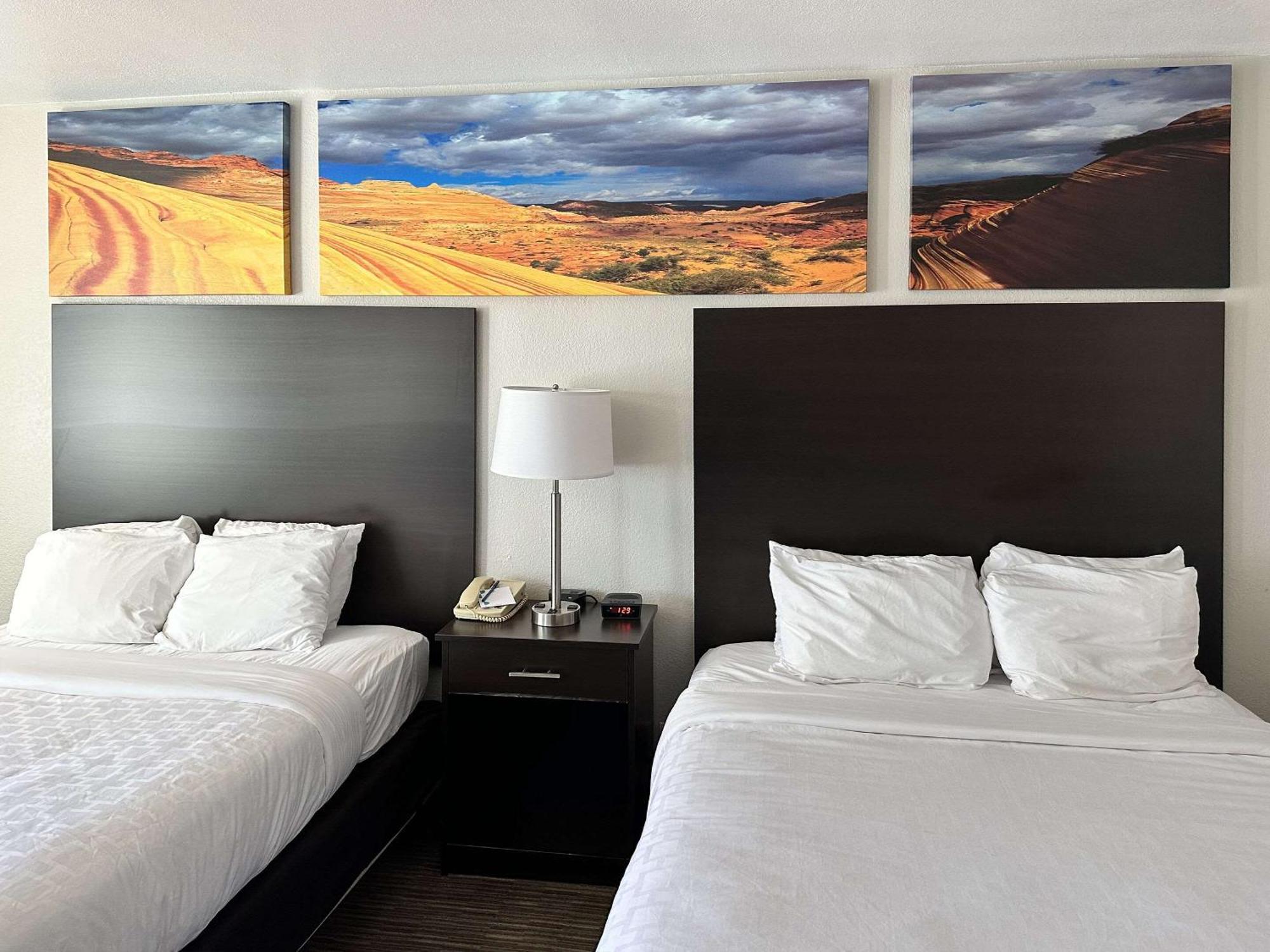 Clarion Pointe Winslow I-40 エクステリア 写真
