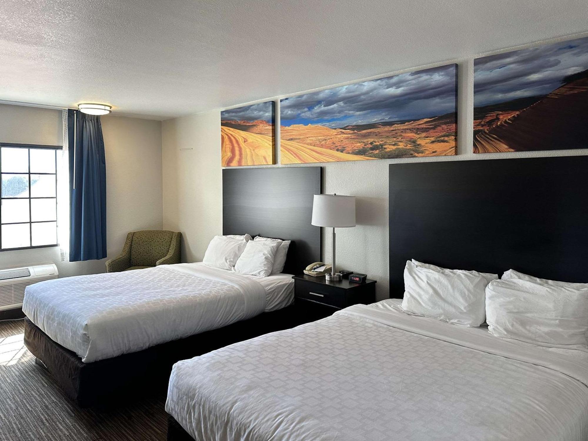 Clarion Pointe Winslow I-40 エクステリア 写真