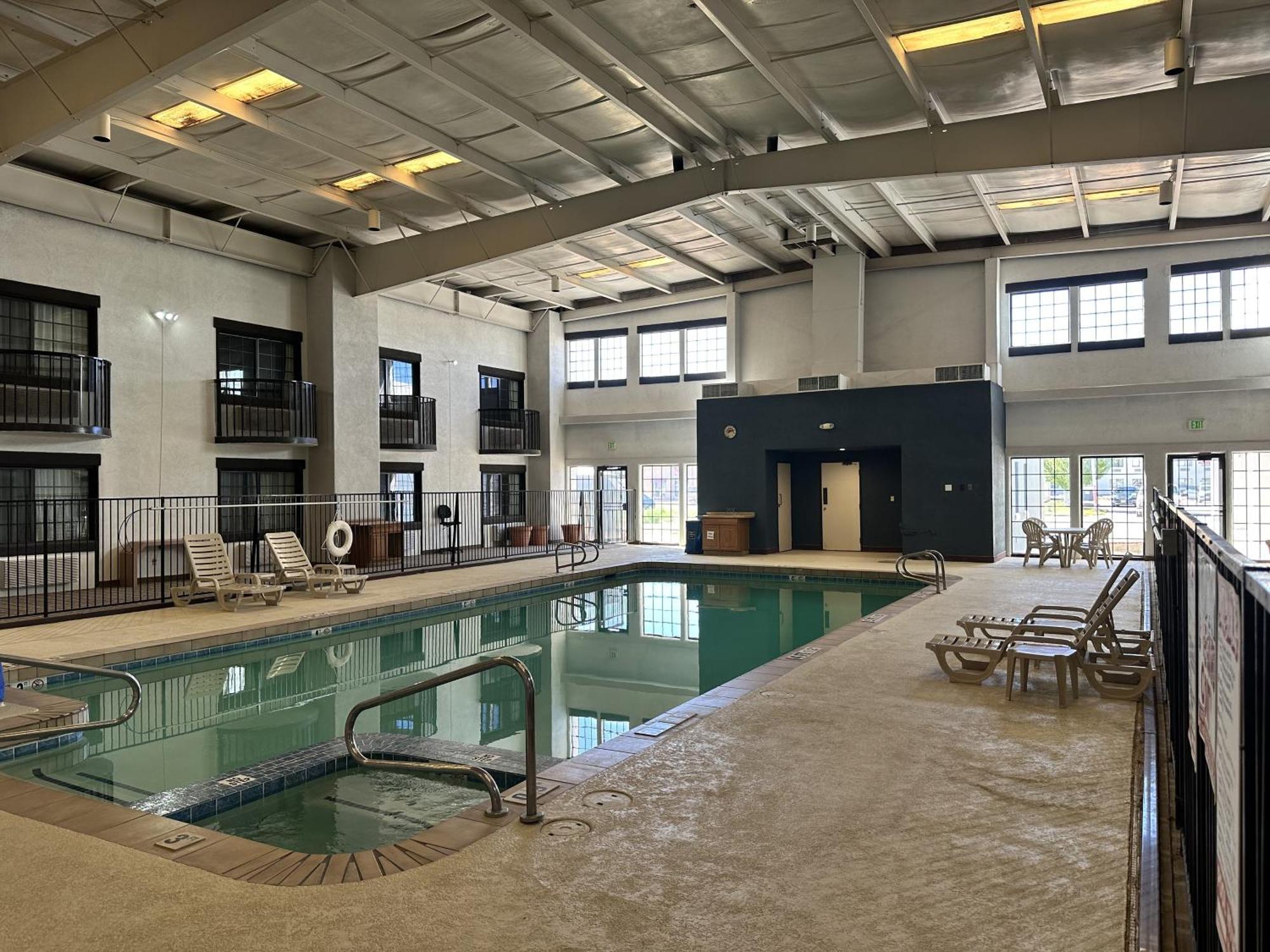 Clarion Pointe Winslow I-40 エクステリア 写真