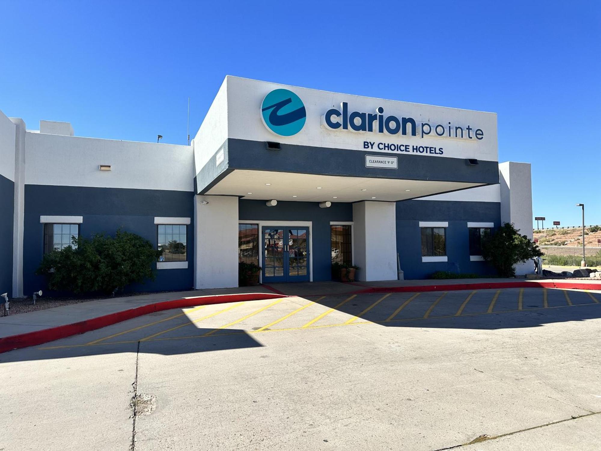 Clarion Pointe Winslow I-40 エクステリア 写真